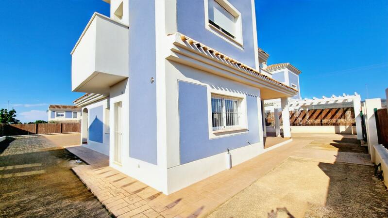 3 bedroom Villa for sale