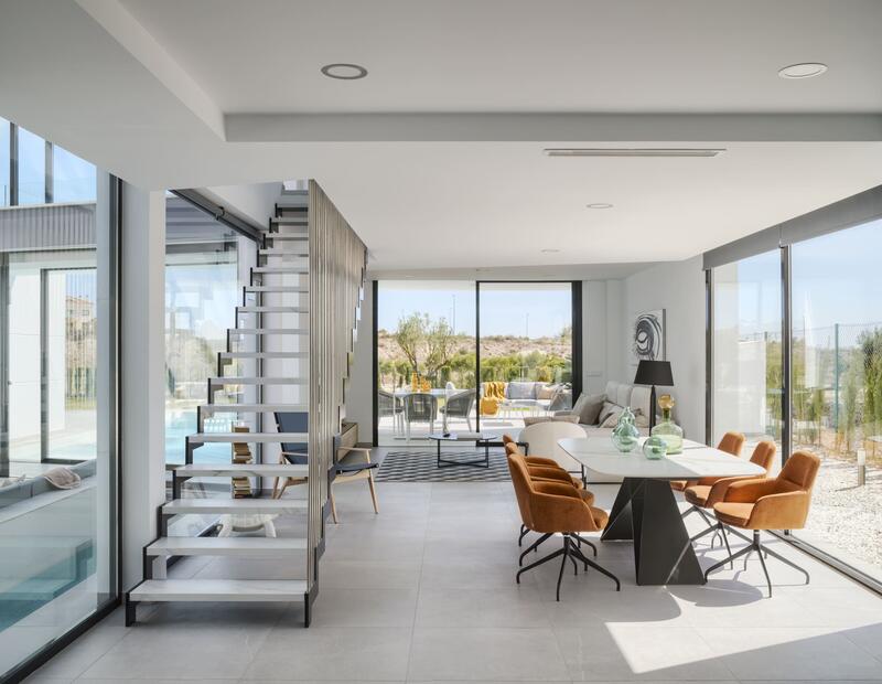 4 bedroom Apartment for sale