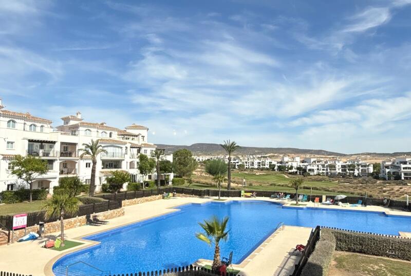 Lejlighed til salg i Hacienda del Alamo Golf Resort, Murcia