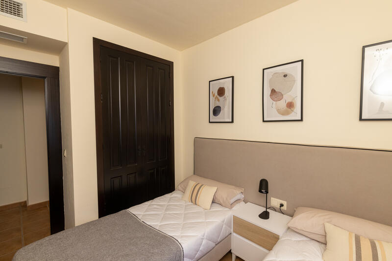 3 bedroom Apartment for sale