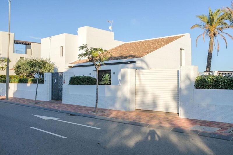 4 bedroom Villa for sale