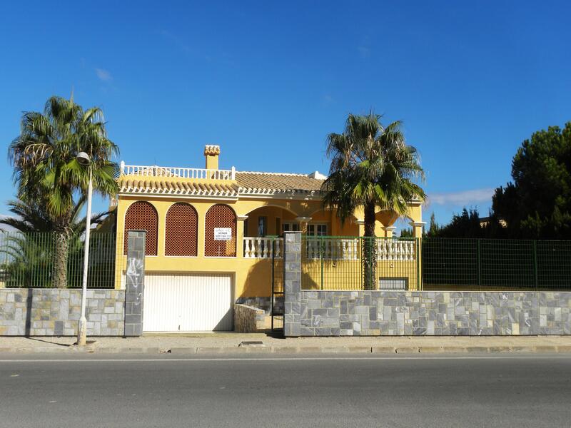 3 bedroom Apartment for sale