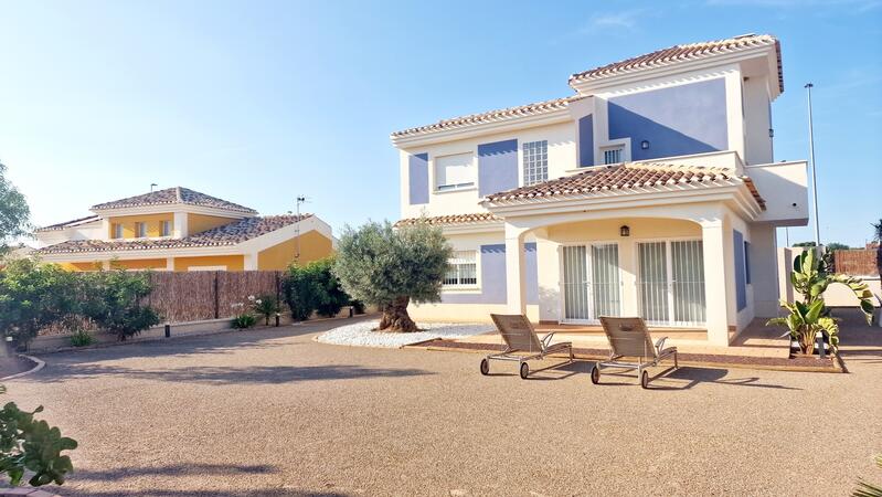 3 bedroom Villa for sale