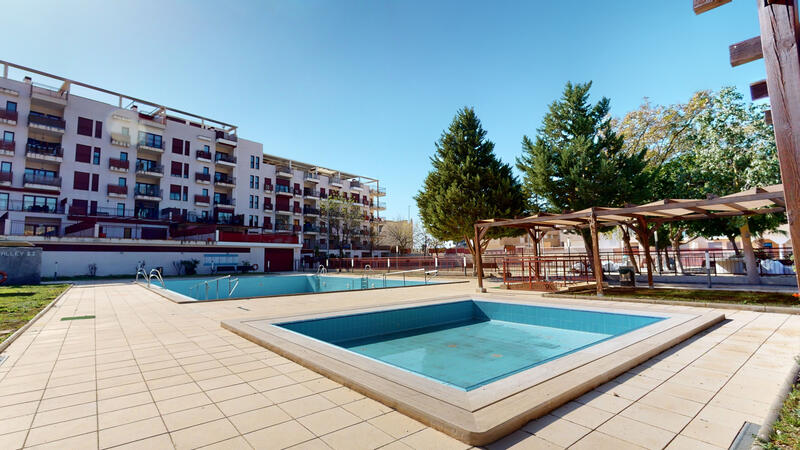 1 bedroom Apartment for sale