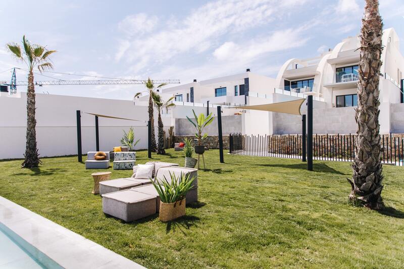 3 bedroom Apartment for sale