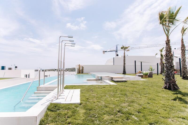 3 bedroom Apartment for sale