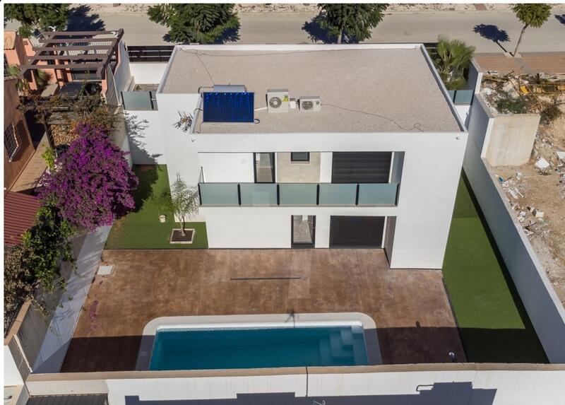 3 bedroom Apartment for sale