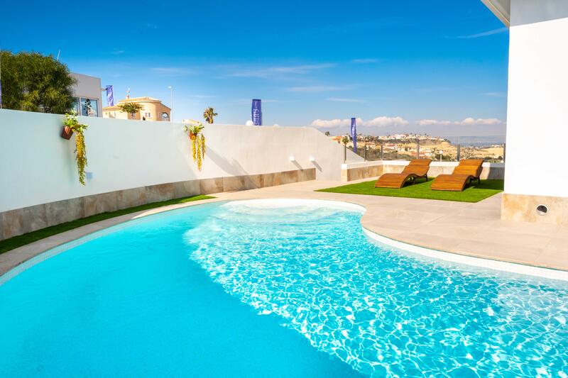 3 bedroom Apartment for sale