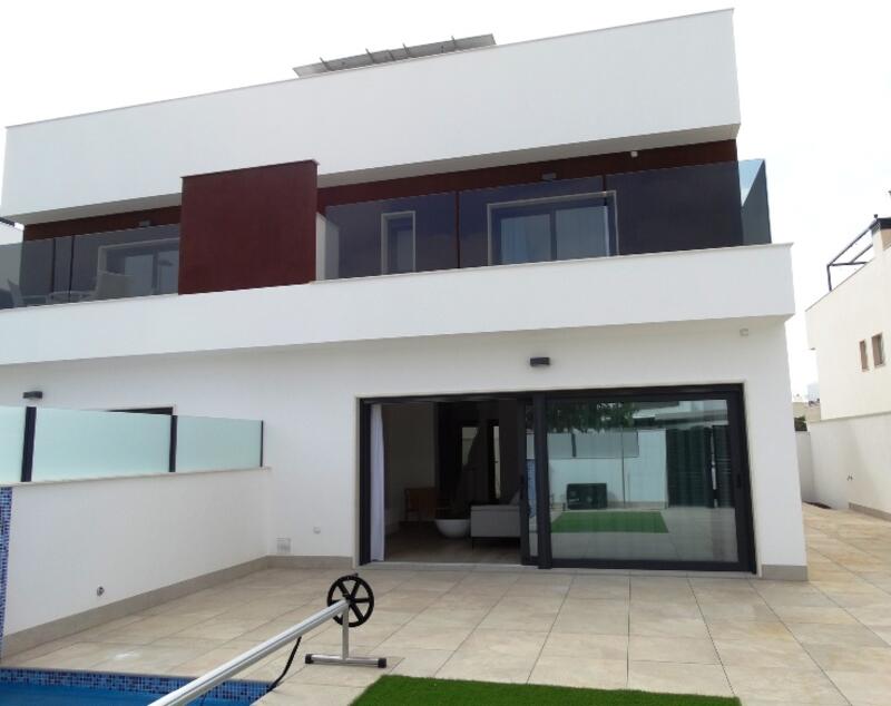 3 slaapkamer Appartement Te koop