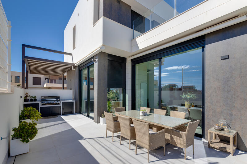 3 bedroom Villa for sale