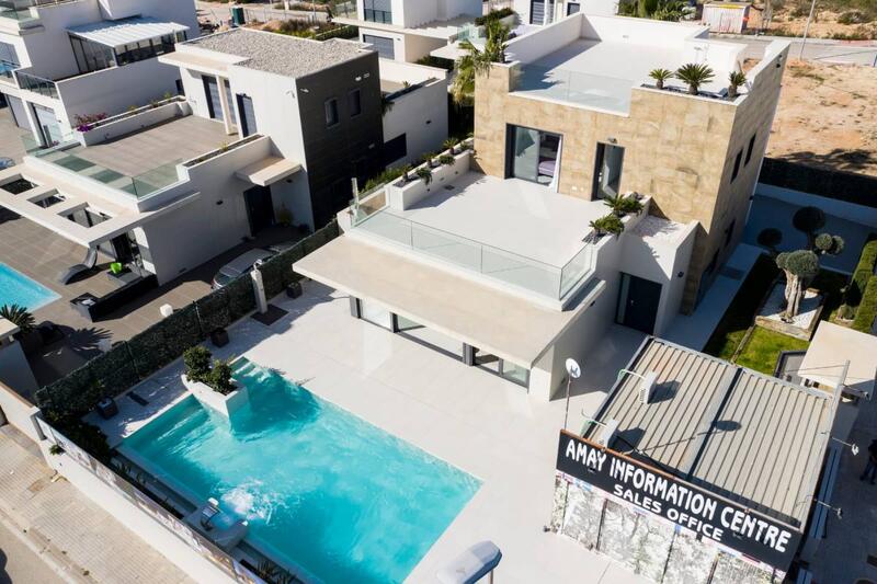 4 bedroom Villa for sale