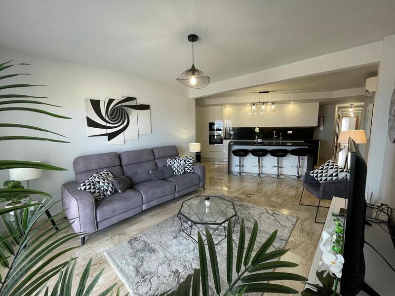 3 bedroom Apartment for sale