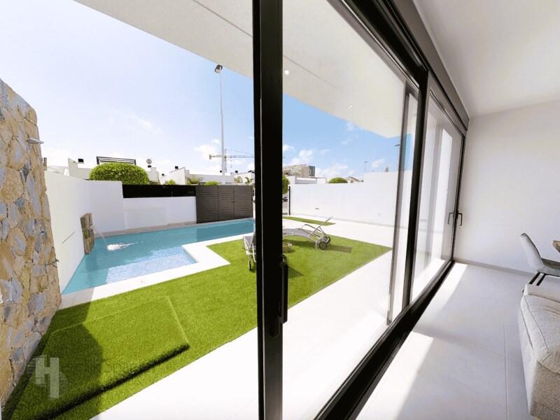 Villa en venta en San Pedro del Pinatar, Murcia