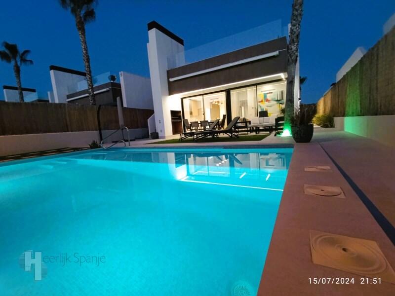 3 bedroom Villa for sale