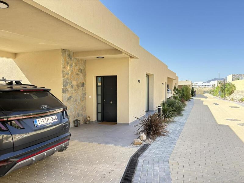 2 bedroom Villa for sale