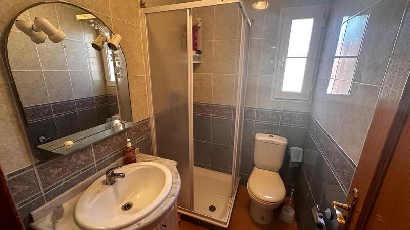 3 bedroom Townhouse for sale