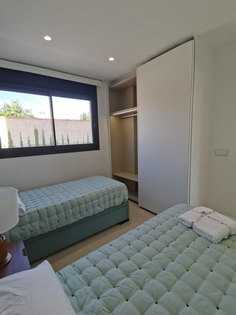 4 bedroom Villa for sale
