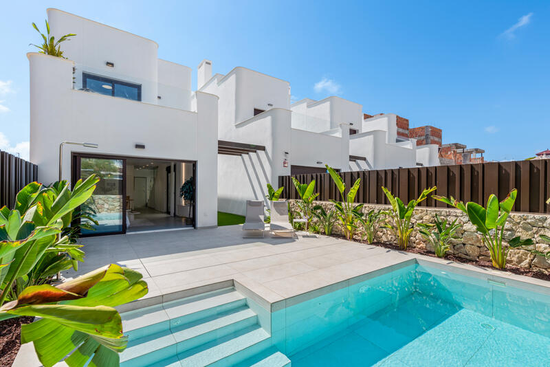 Apartment for sale in Pilar de la Horadada, Alicante