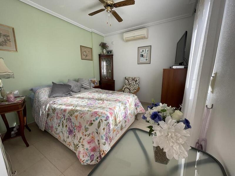 3 bedroom Townhouse for sale
