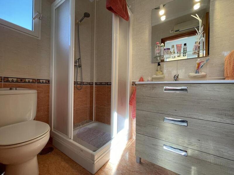 3 bedroom Townhouse for sale