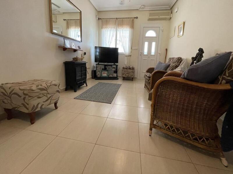3 bedroom Townhouse for sale