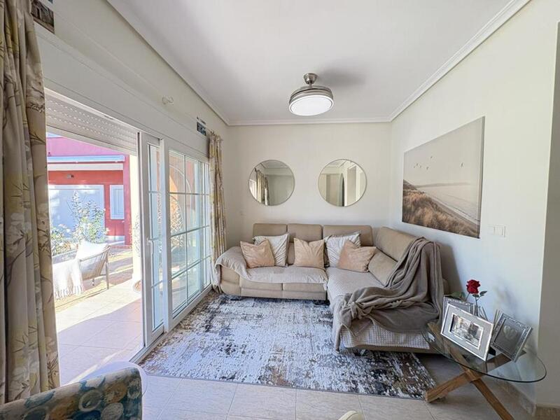 2 bedroom Villa for sale