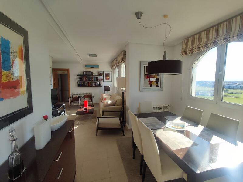 2 bedroom Apartment for sale