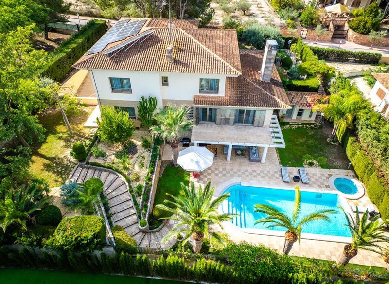 5 bedroom Villa for sale 5 bedroom Villa for sale