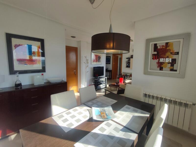 2 bedroom Apartment for sale