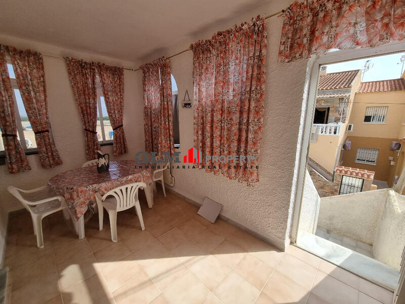 2 спальная комната квартира продается