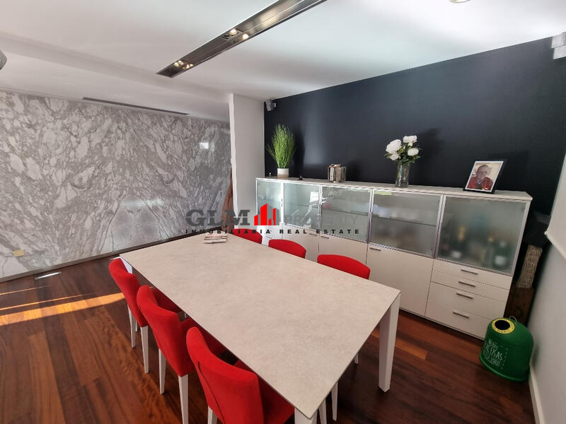 5 slaapkamer Appartement Te koop