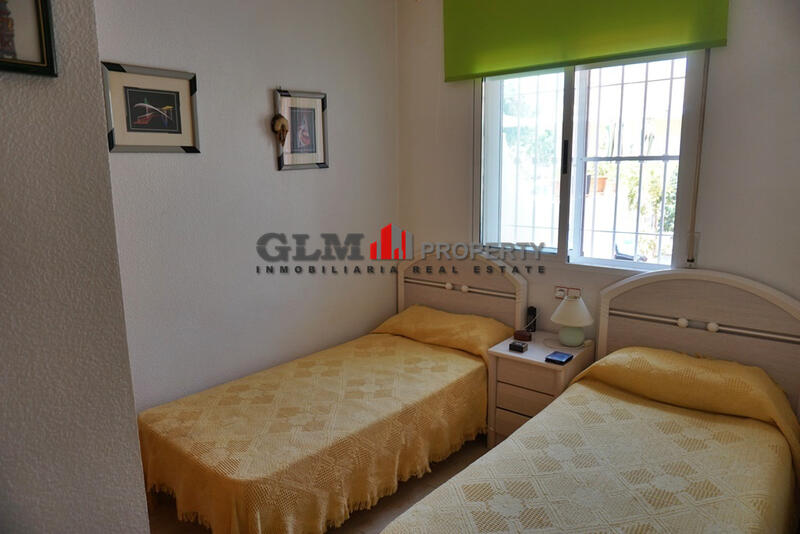 4 спальная комната квартира продается