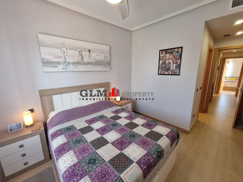 2 спальная комната квартира продается