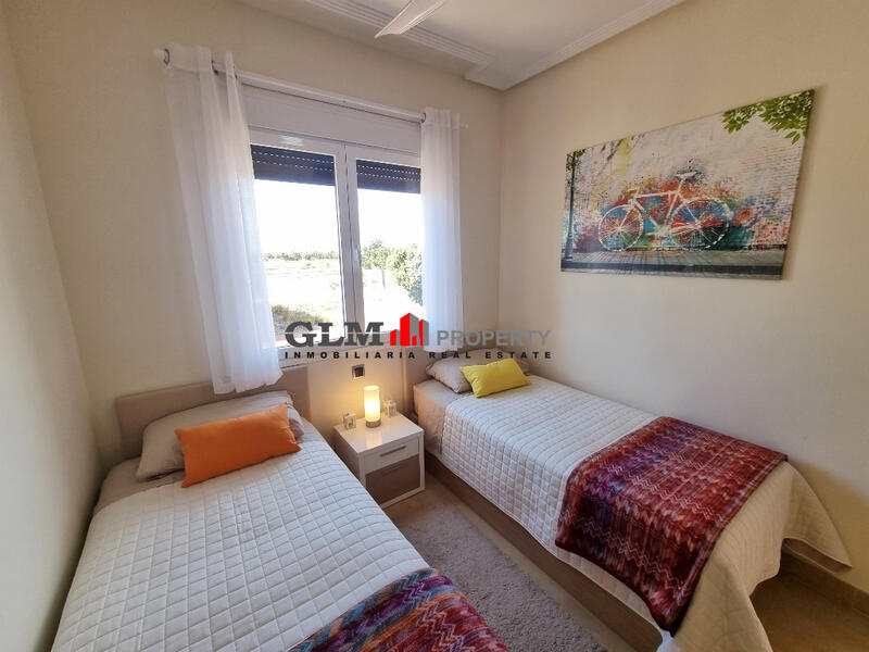 2 спальная комната квартира продается