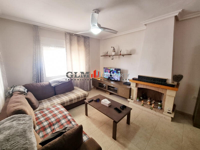 3 спальная комната квартира продается