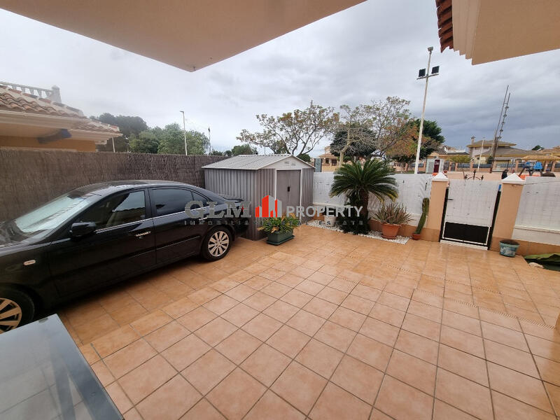 3 спальная комната квартира продается