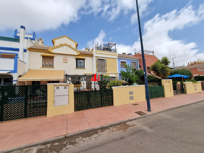 2 спальная комната квартира продается