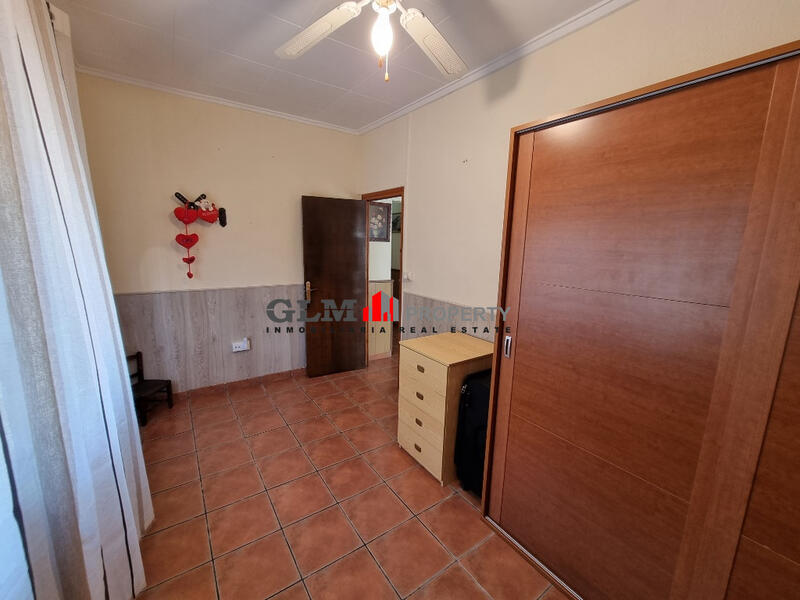4 bedroom Apartment for sale
