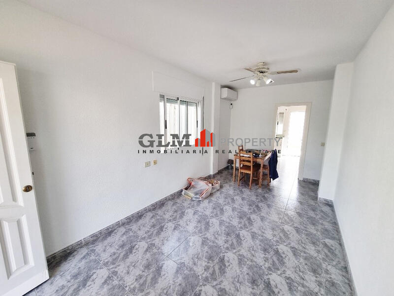 3 спальная комната квартира продается