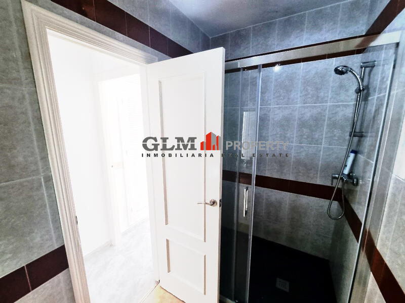 3 спальная комната квартира продается