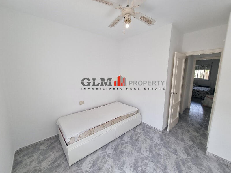 3 спальная комната квартира продается