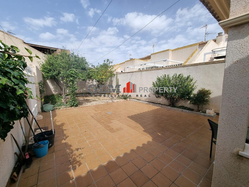 3 спальная комната квартира продается