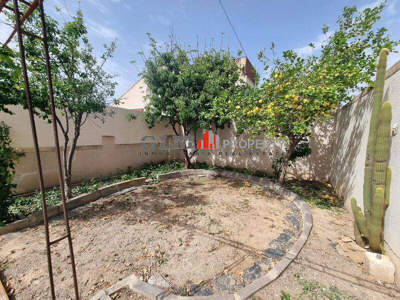 3 спальная комната квартира продается