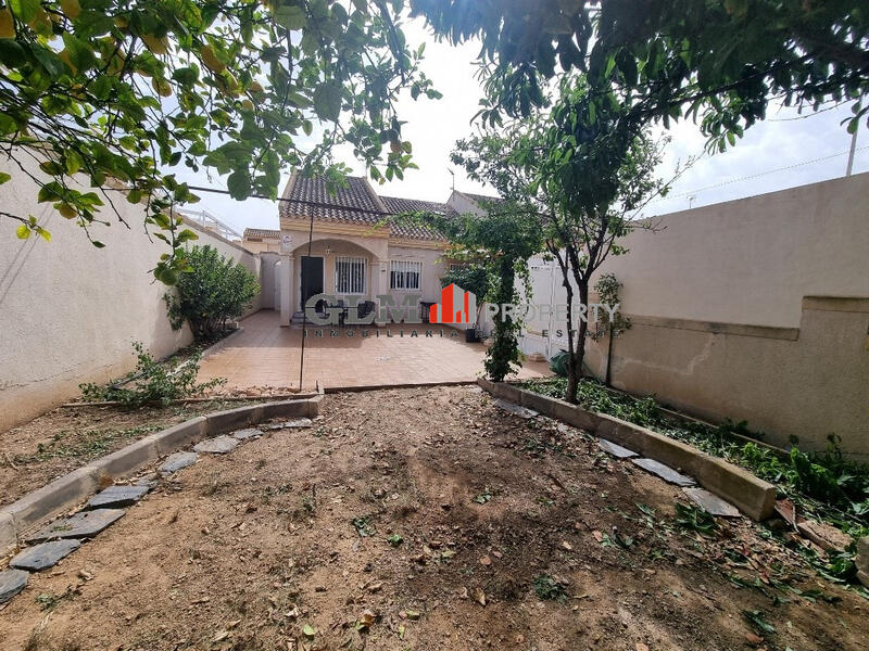 3 спальная комната квартира продается