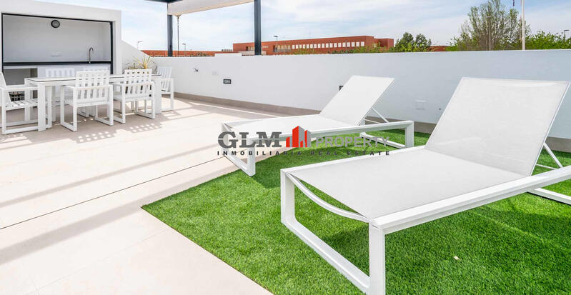 3 bedroom Apartment for sale