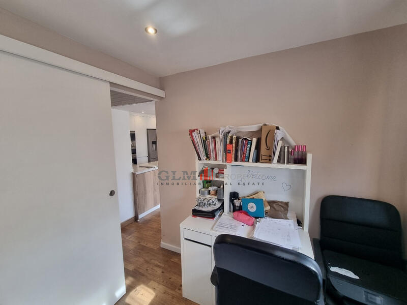 4 bedroom Apartment for sale 4 bedroom Apartment for sale