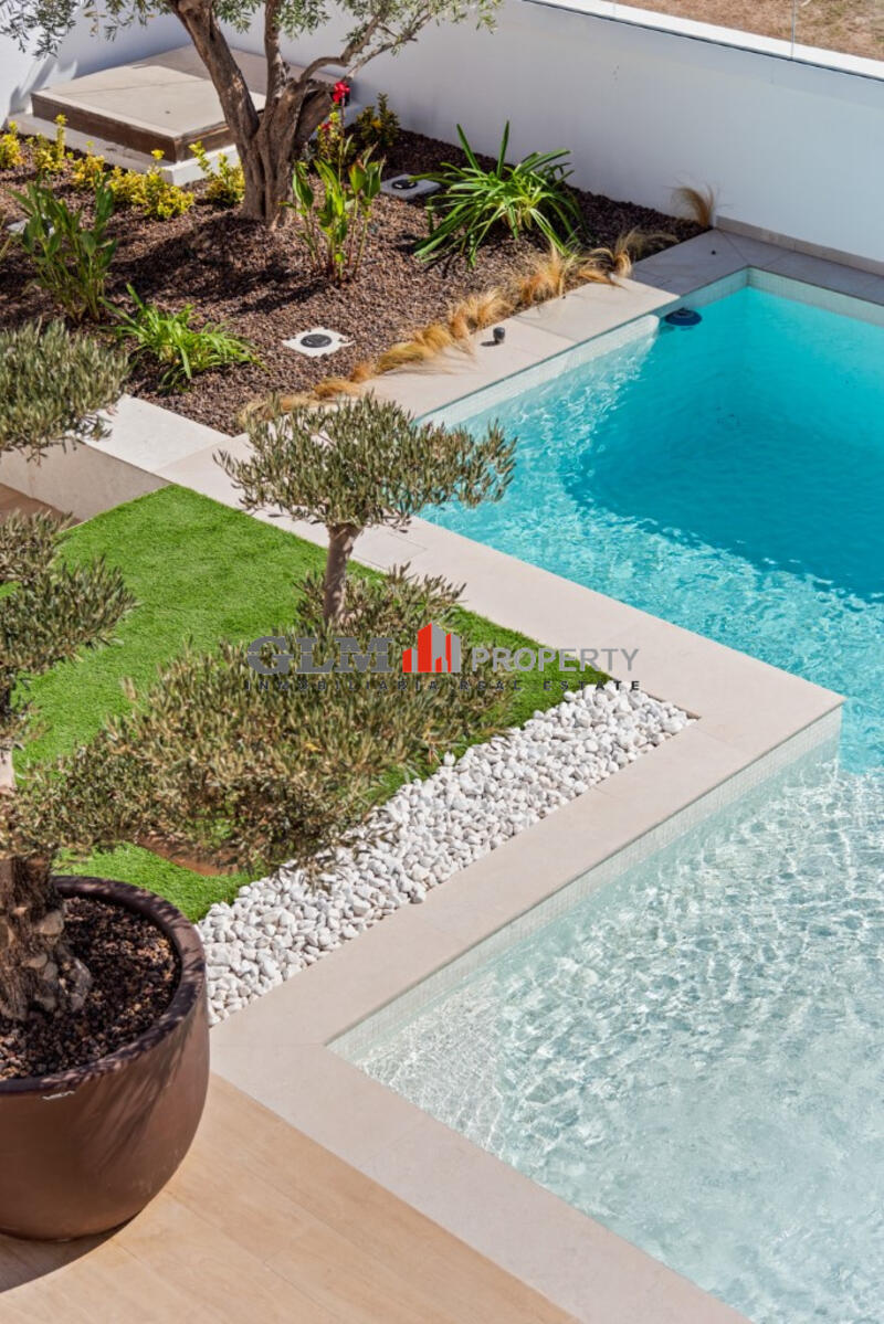 3 спальная комната квартира продается 3 спальная комната квартира продается