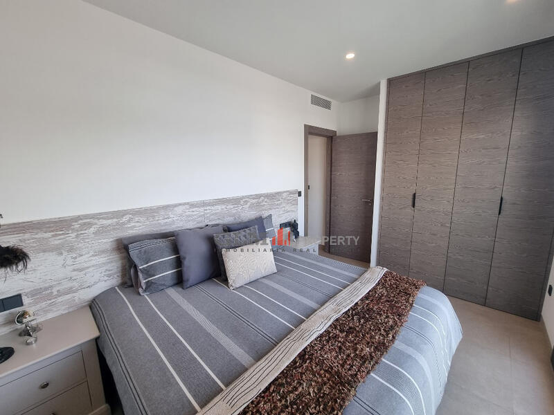 3 bedroom Apartment for sale 3 bedroom Apartment for sale