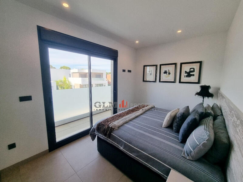 3 bedroom Apartment for sale 3 bedroom Apartment for sale