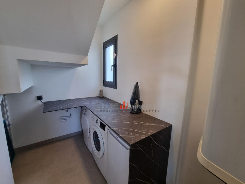 3 bedroom Apartment for sale 3 bedroom Apartment for sale